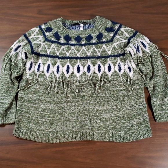 Kensie Tissue Knit Fringe Sweater Medium‎ - Picture 1 of 7